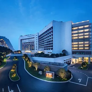 https://hilton.busan-hotelsweb.com