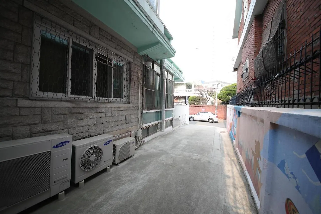 Guest house Stitches House Hotel Seoul